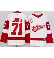 Men's Detroit Red Wings #71 Dylan Larkin White 2024-25 Stitched Jersey