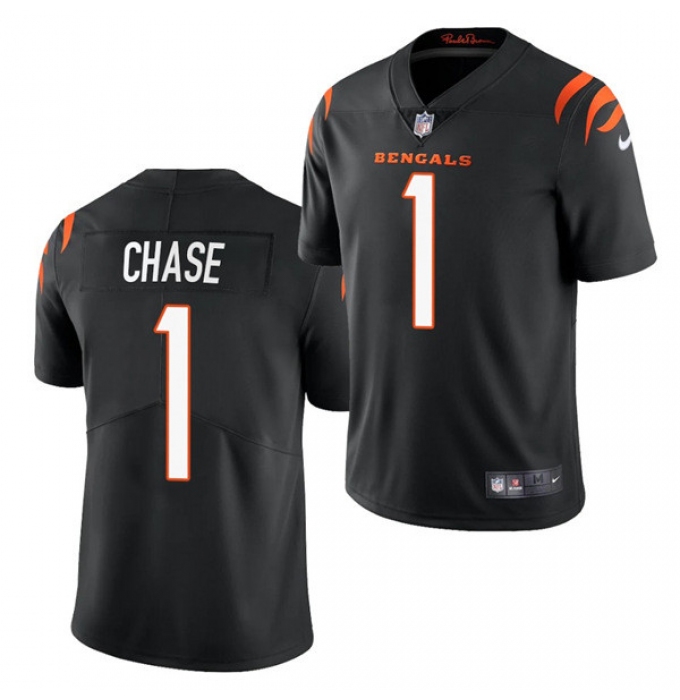 Men's Cincinnati Bengals #1 Ja'Marr Chase Black Vapor Untouchable Limited Stitched Jersey