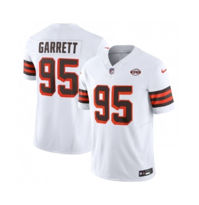 Men's Nike Cleveland Browns #95 Myles Garrett White 2023 F.U.S.E. 1946 Collection Vapor Untouchable Limited Football Stitched Jersey
